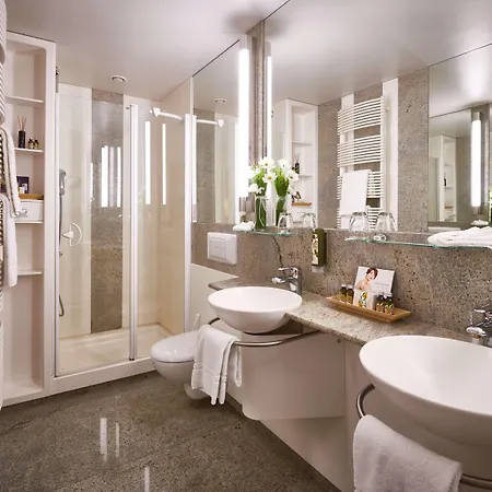 Therme Бад-Тайнах-Цавельштайн